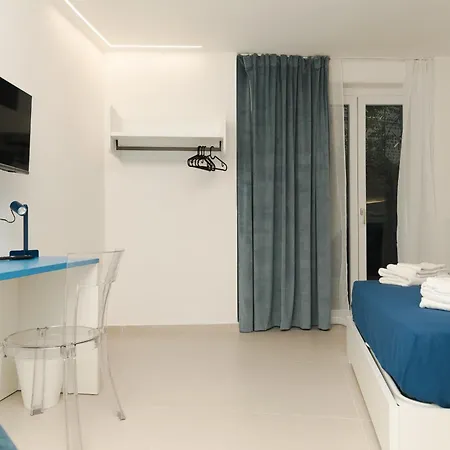 La Chicca Apartments Castellammare Di Stabia Exterior photo